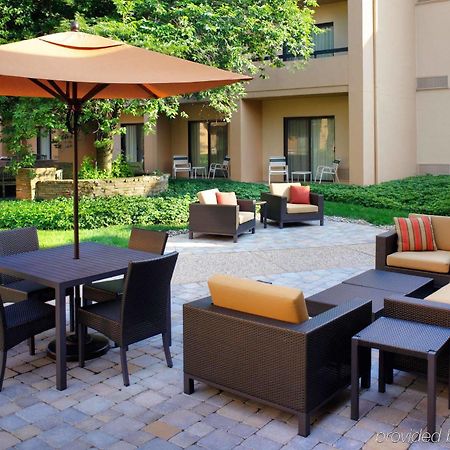 Отель Courtyard By Marriott Lexington North Удобства фото