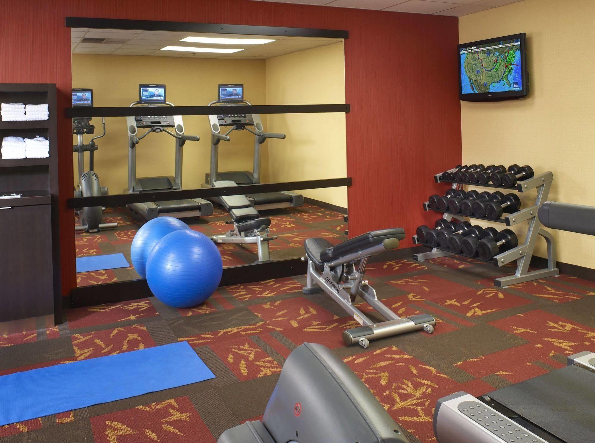 Отель Courtyard By Marriott Lexington North Удобства фото